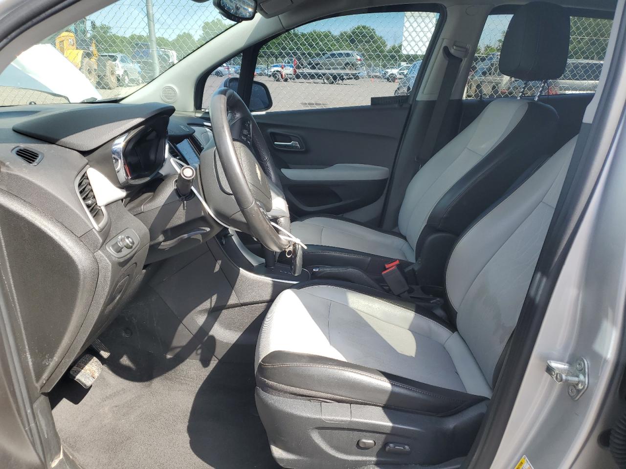 2018 Chevrolet Trax 1Lt VIN: 3GNCJPSB9JL279168 Lot: 63794325