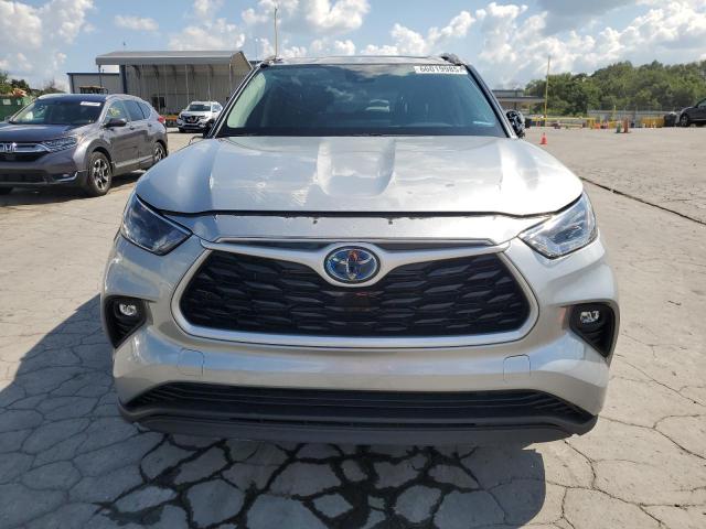  TOYOTA HIGHLANDER 2024 Srebrny