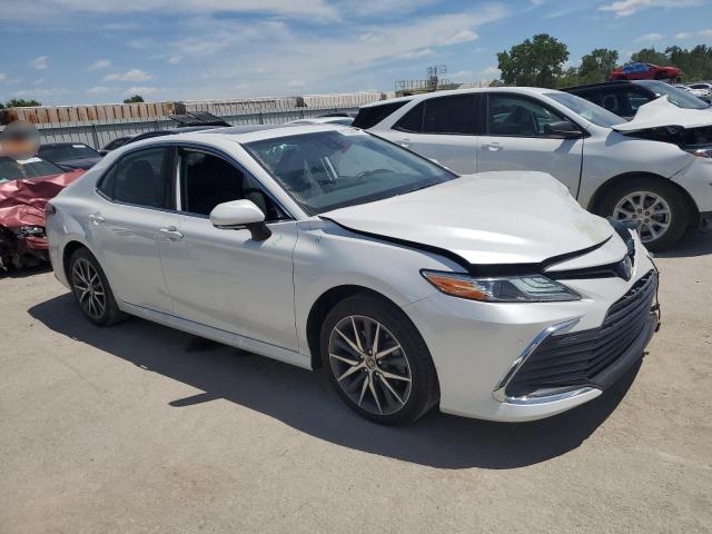  TOYOTA CAMRY 2023 Белы