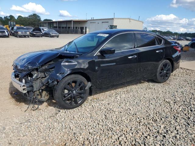  NISSAN ALTIMA 2017 Czarny