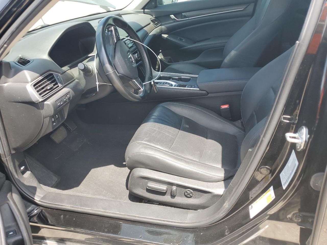 2022 Honda Accord Touring VIN: 1HGCV2F94NA012400 Lot: 66264395