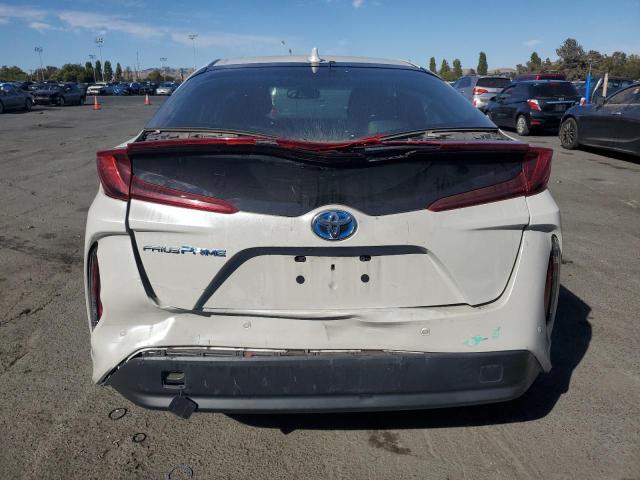  TOYOTA PRIUS 2017 Белы