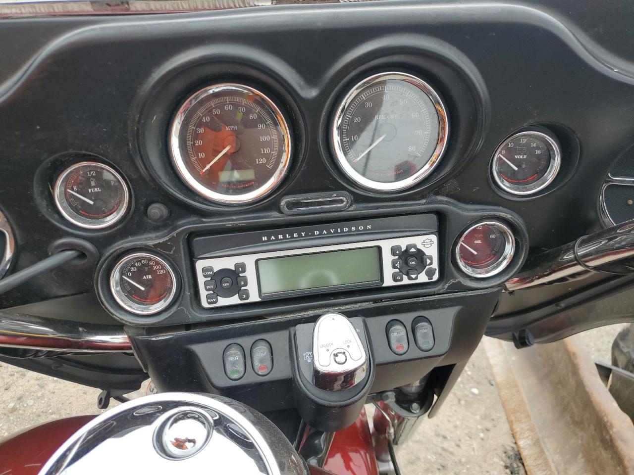 2009 Harley-Davidson Flhtcu VIN: 1HD1FL41X9Y647879 Lot: 65513205