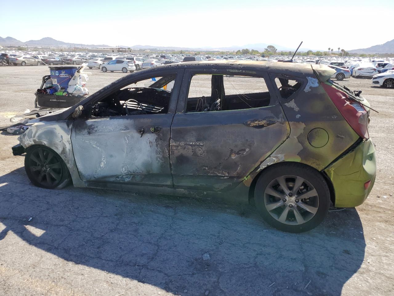 2012 Hyundai Accent Gls VIN: KMHCU5AE8CU030431 Lot: 66402425