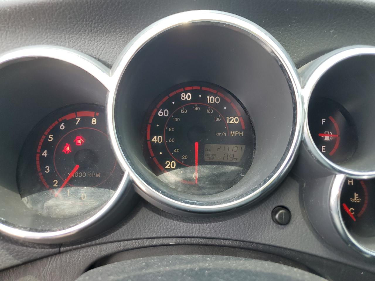 2005 Toyota Corolla Matrix Xr VIN: 2T1KR32E65C373534 Lot: 64050175