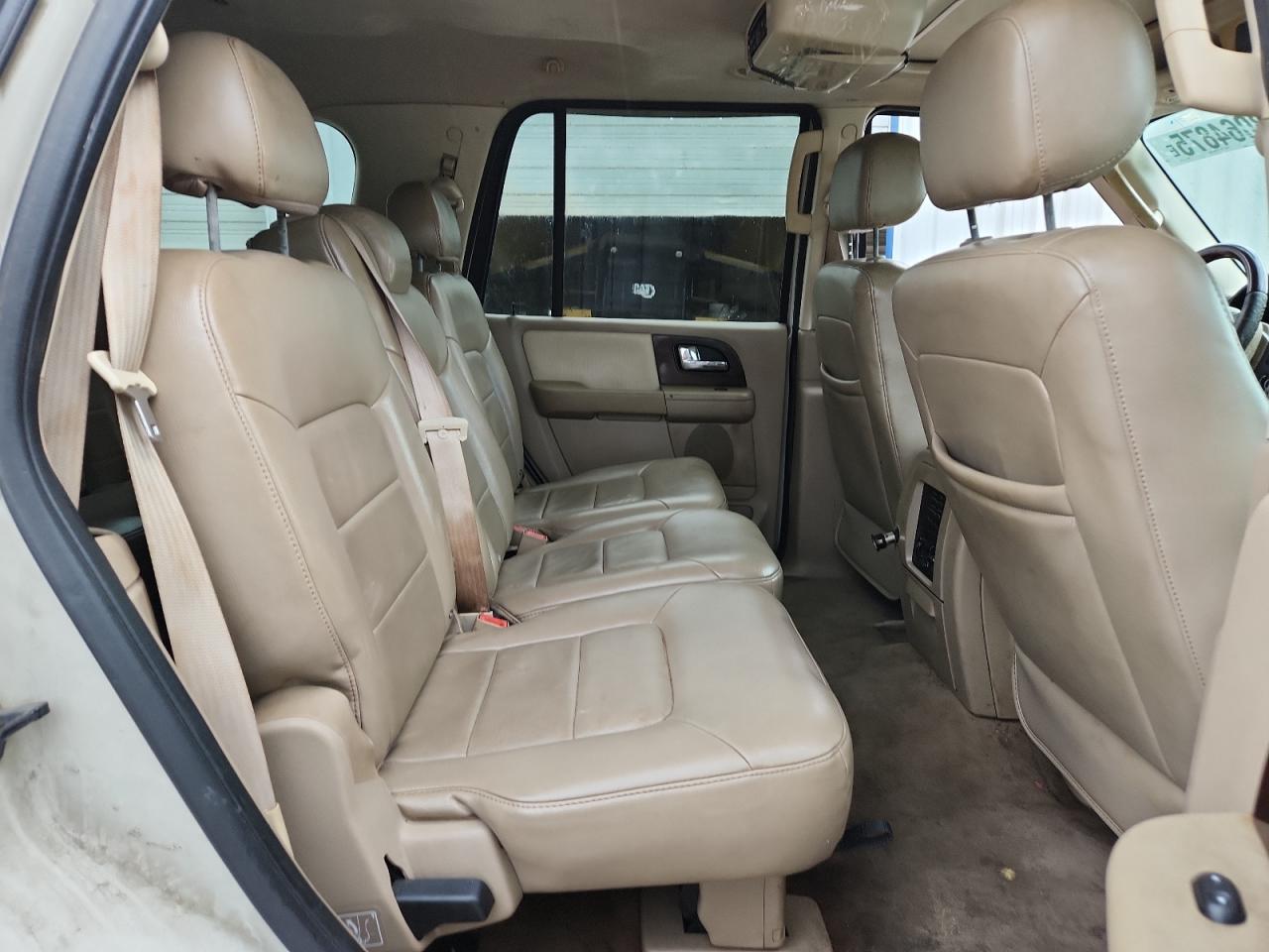 2006 Ford Expedition Limited VIN: 1FMFU195X6LA82776 Lot: 63064875