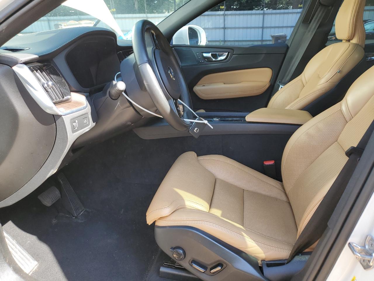 2021 Volvo Xc60 T5 Inscription VIN: YV4102DL7M1886612 Lot: 63727635