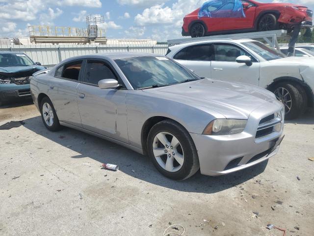 Sedans DODGE CHARGER 2014 Srebrny