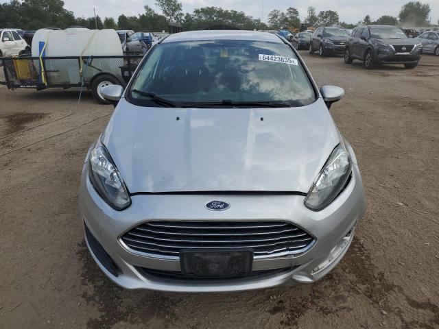  FORD FIESTA 2014 Srebrny