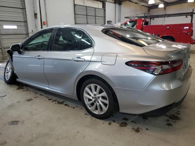  TOYOTA CAMRY 2023 Srebrny