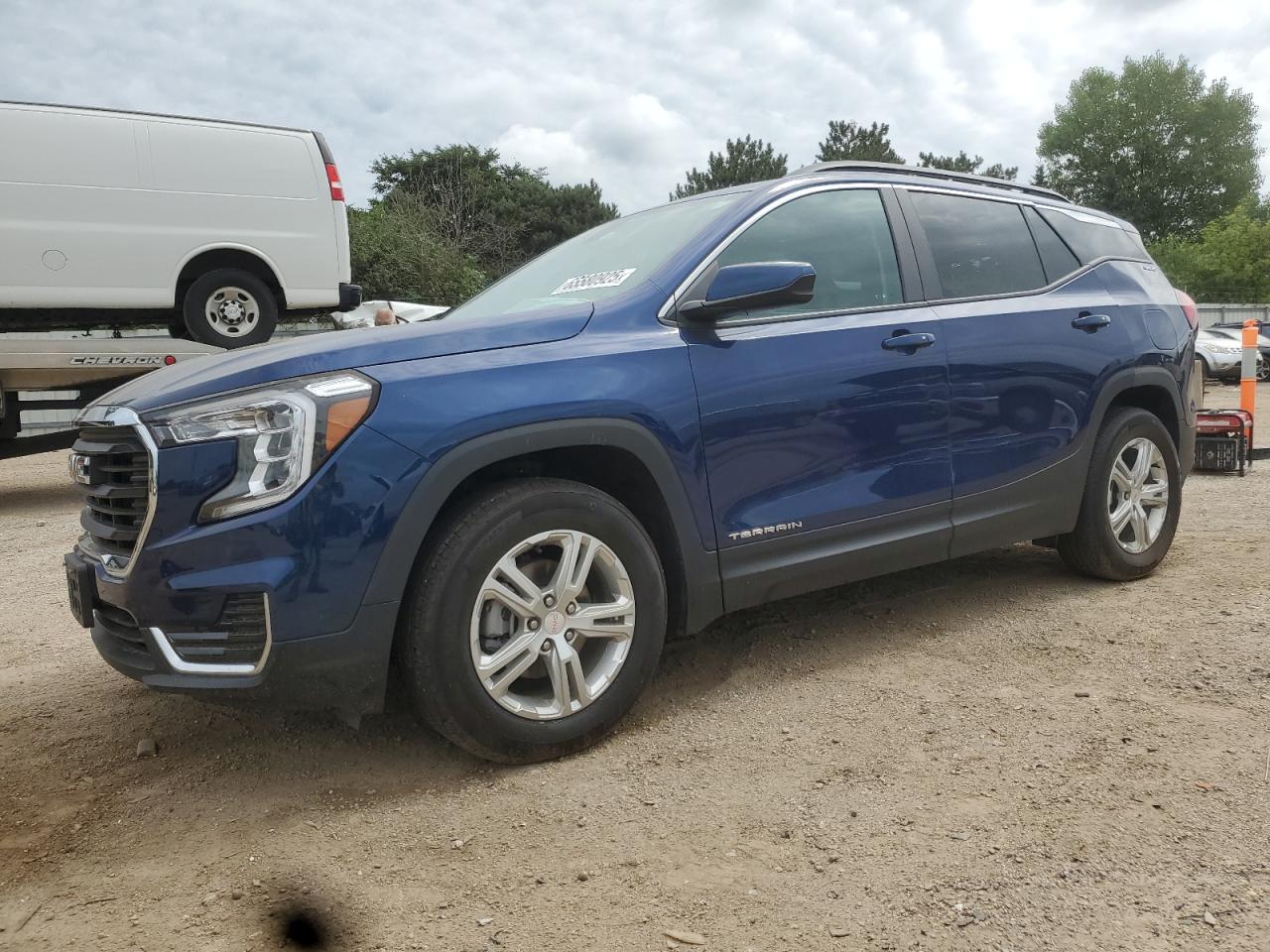 3gkalmev6nl300230 3GKALMEV6NL300230 2022 GMC Terrain Sle