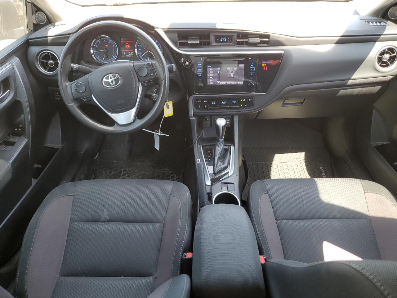 2t1burhe8kc217113 2T1BURHE8KC217113 2019 Toyota Corolla L