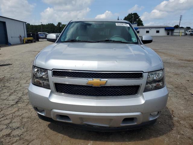 Parquets CHEVROLET TAHOE 2013 Silver