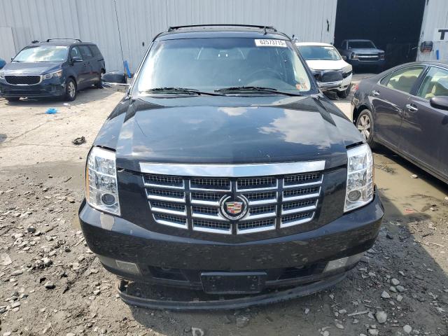  CADILLAC ESCALADE 2013 Czarny