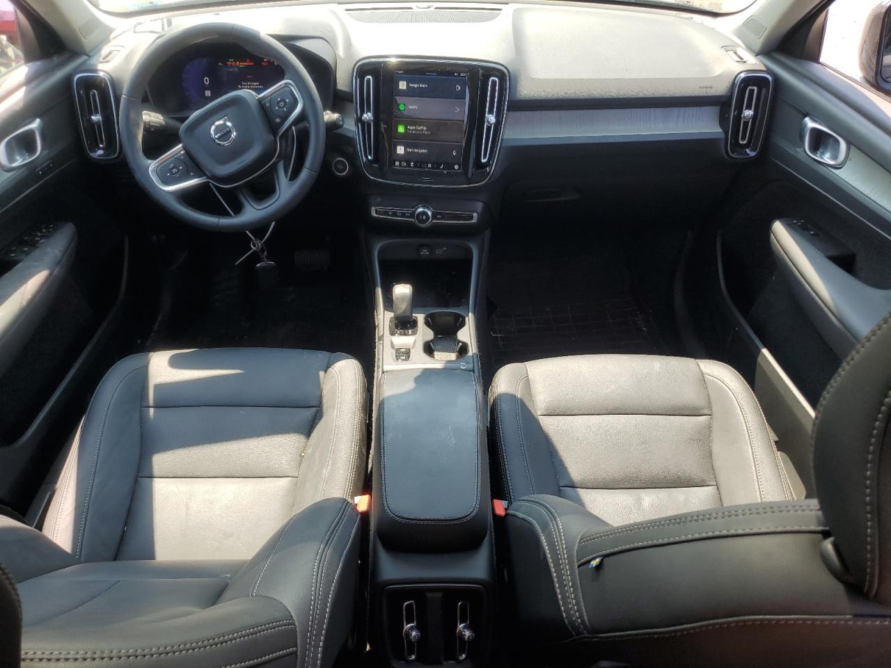 2024 Volvo Xc40 Core VIN: YV4L12UK9R2373098 Lot: 63512225