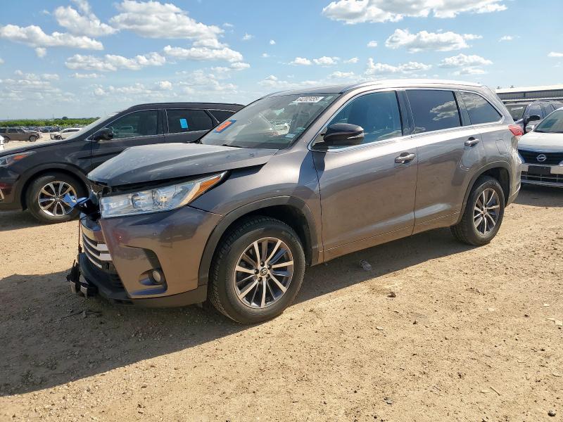  TOYOTA HIGHLANDER 2017 Серый