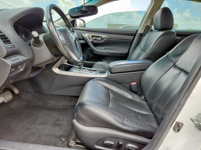  NISSAN ALTIMA 2015 White