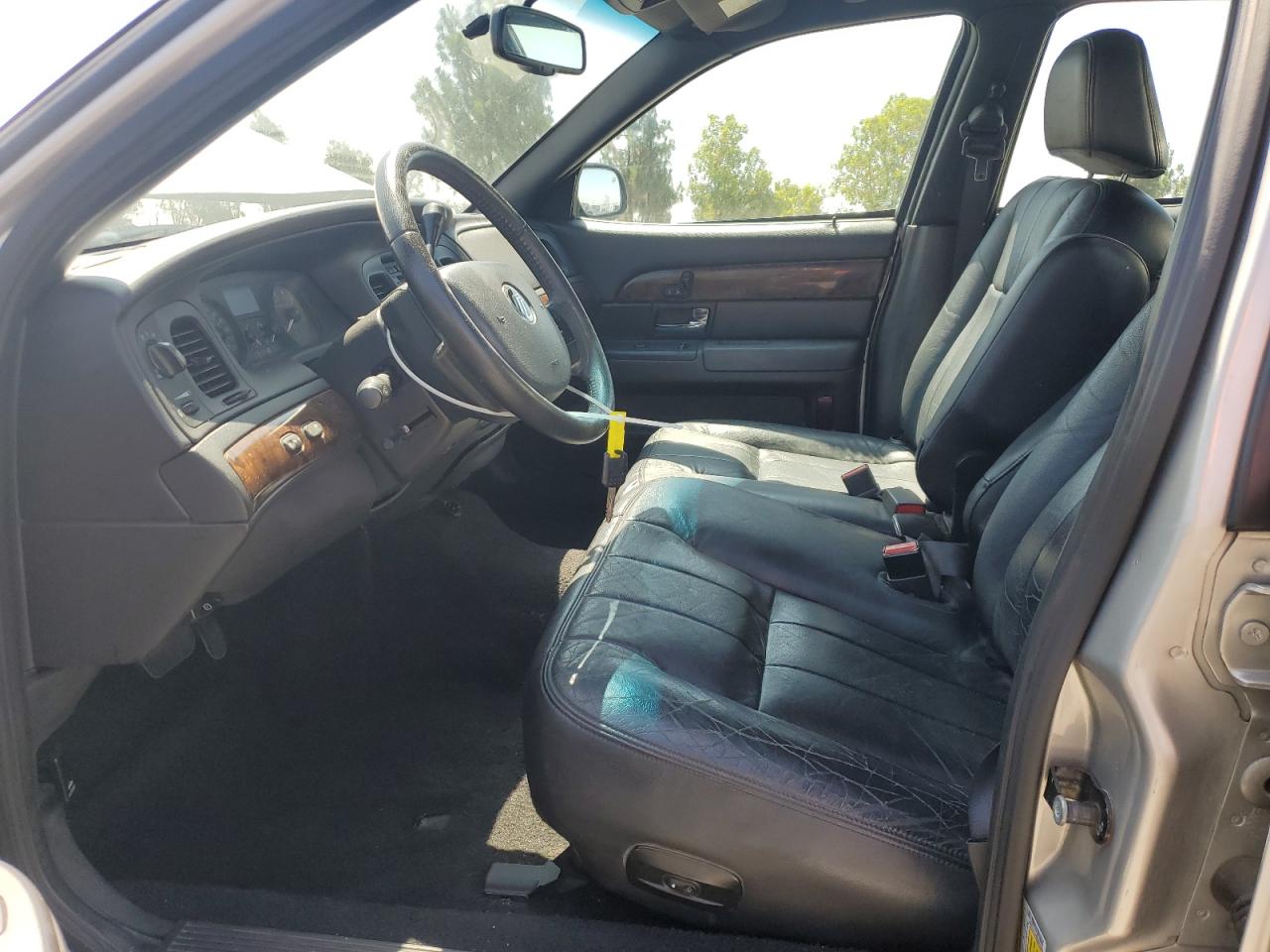 2008 Mercury Grand Marquis Ls VIN: 2MEFM75V88X642988 Lot: 63269275