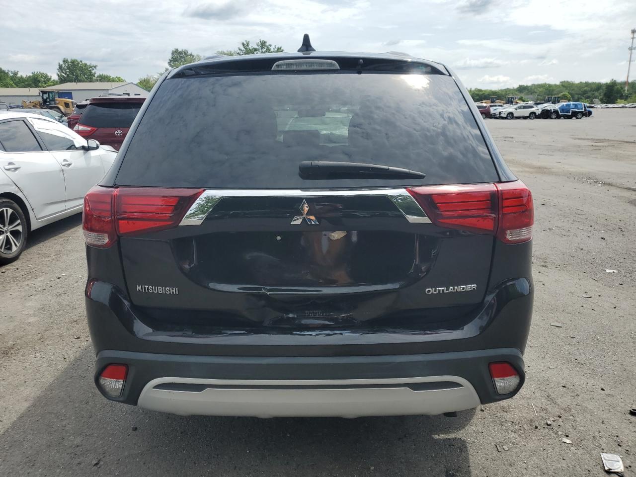 2019 Mitsubishi Outlander Es VIN: JA4AD2A39KZ054015 Lot: 65226425