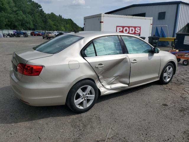  VOLKSWAGEN JETTA 2013 Beżowy