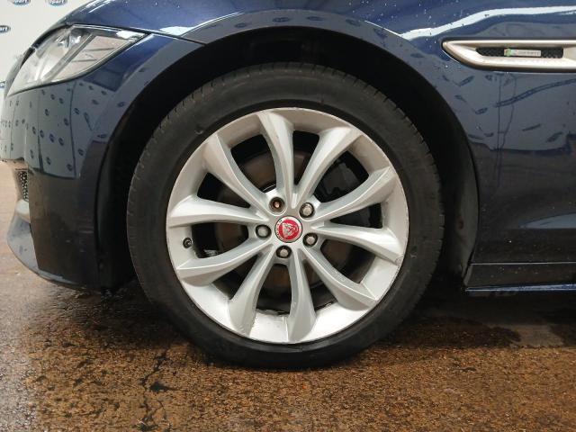 2016 JAGUAR XF R-SPORT
