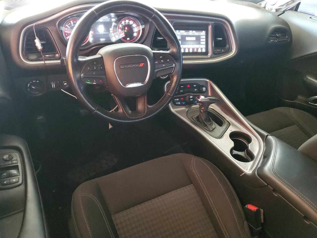 2019 Dodge Challenger Sxt VIN: 2C3CDZAG6KH750717 Lot: 64132905