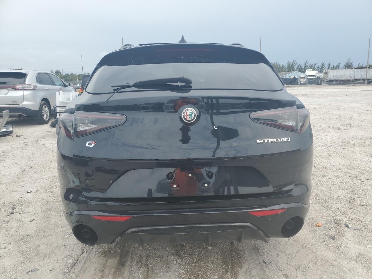 2024 Alfa Romeo Stelvio Ti VIN: ZASPAKBN9R7D72979 Lot: 64483465