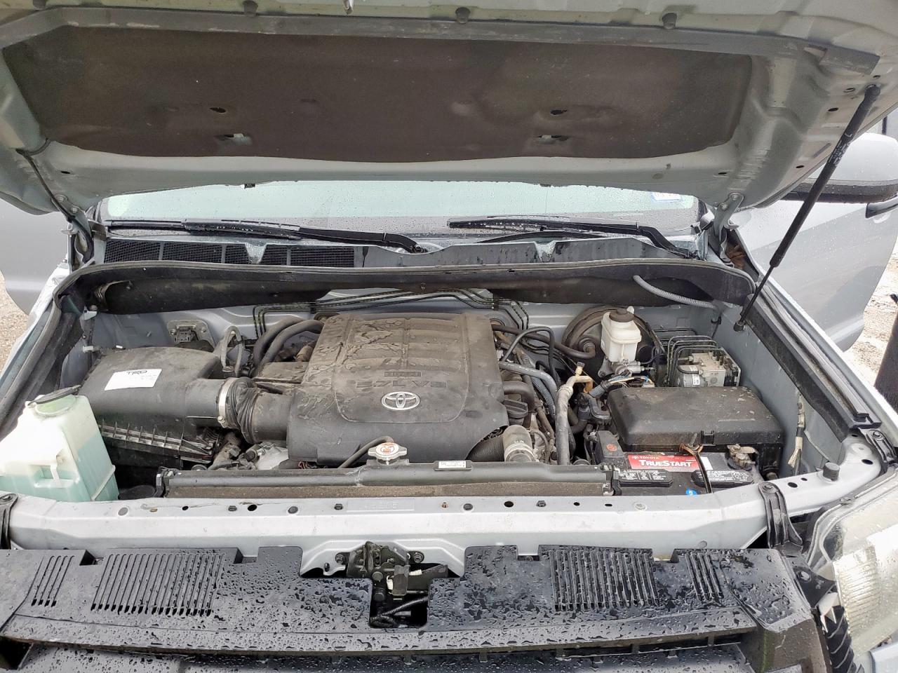 2018 Toyota Tundra Crewmax Sr5 VIN: 5TFDW5F17JX758441 Lot: 63533435