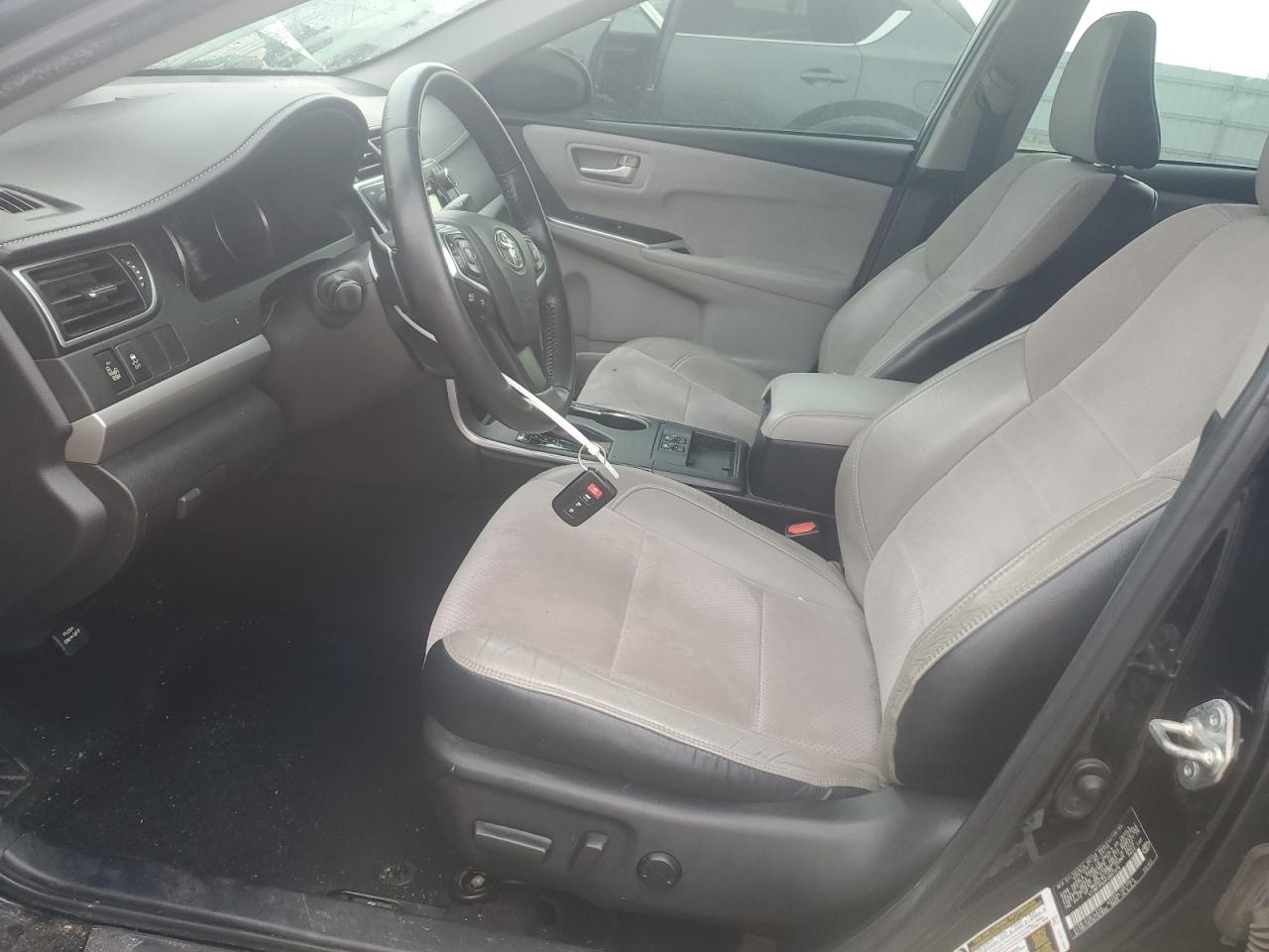 2015 Toyota Camry Le VIN: 4T1BF1FK4FU947576 Lot: 64109925