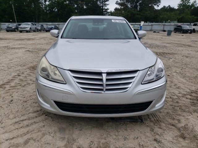 Sedans HYUNDAI GENESIS 2014 Srebrny