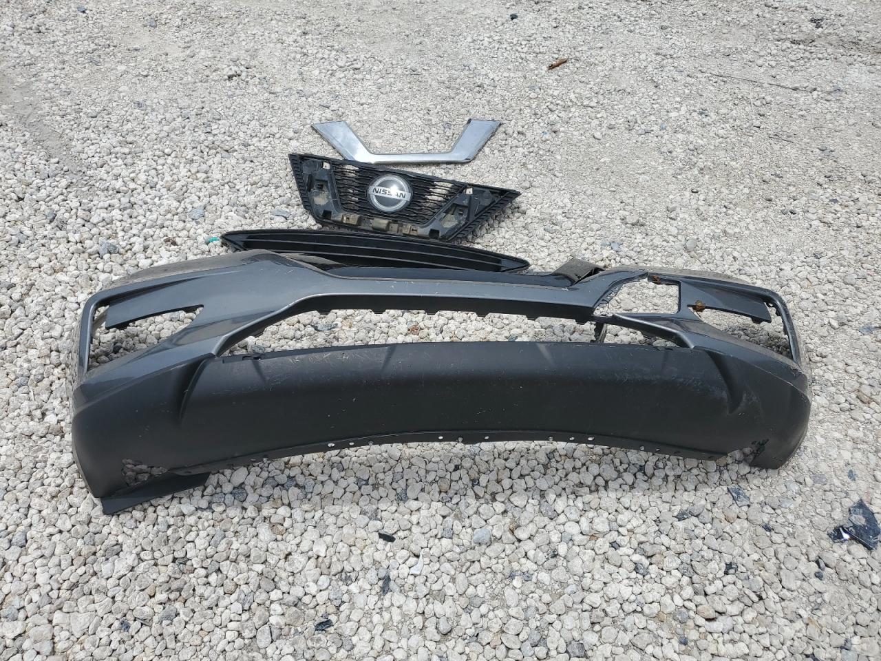 2019 Nissan Rogue S VIN: 5N1AT2MT5KC768579 Lot: 65366715