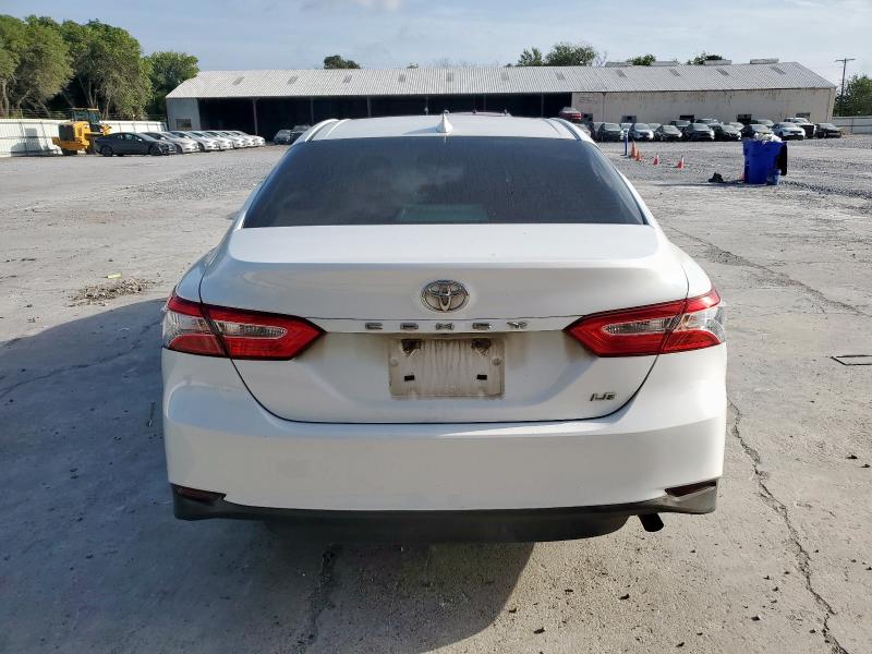  TOYOTA CAMRY 2019 White