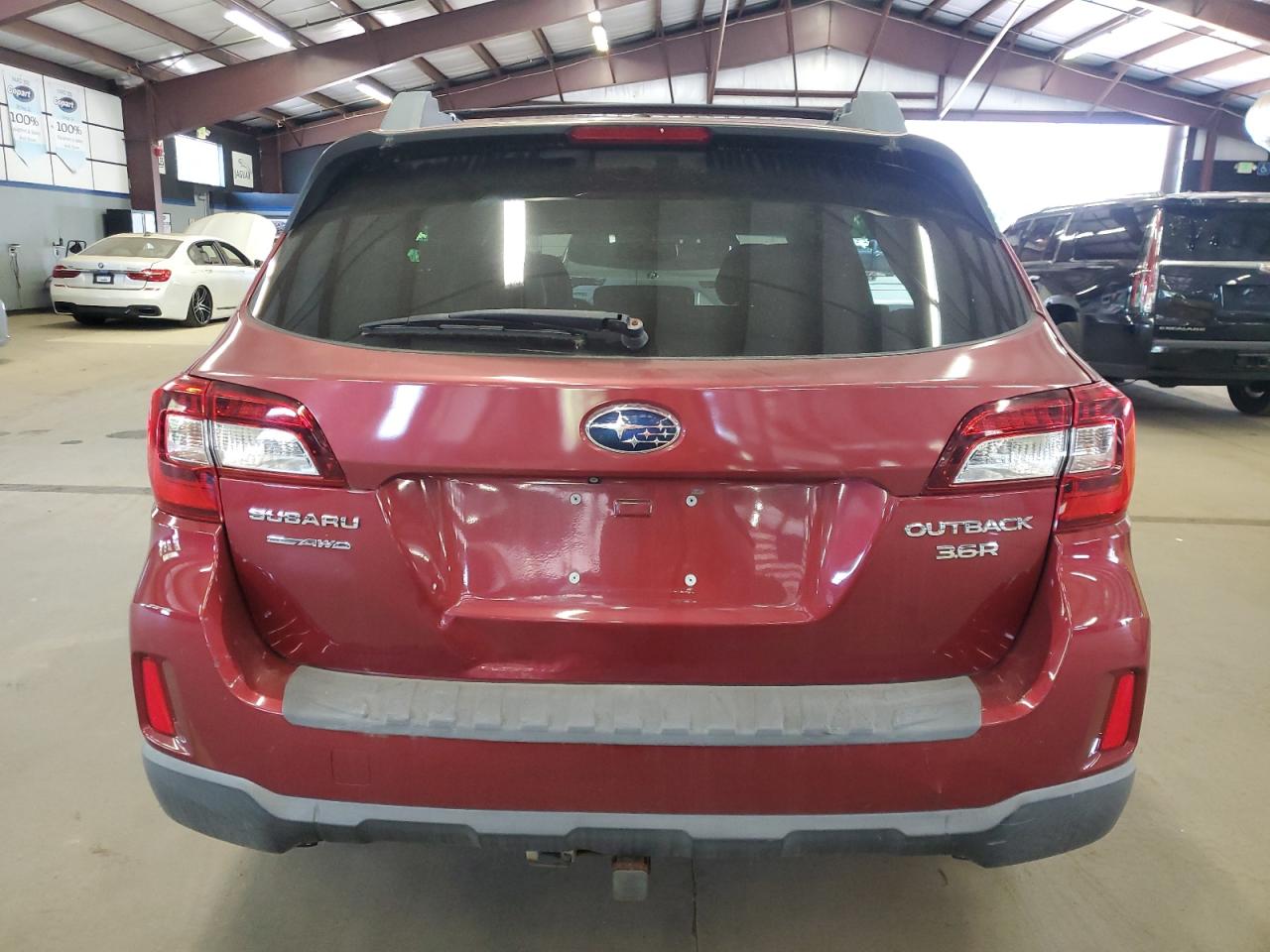 2015 Subaru Outback 3.6R Limited VIN: 4S4BSELC3F3208009 Lot: 65715705
