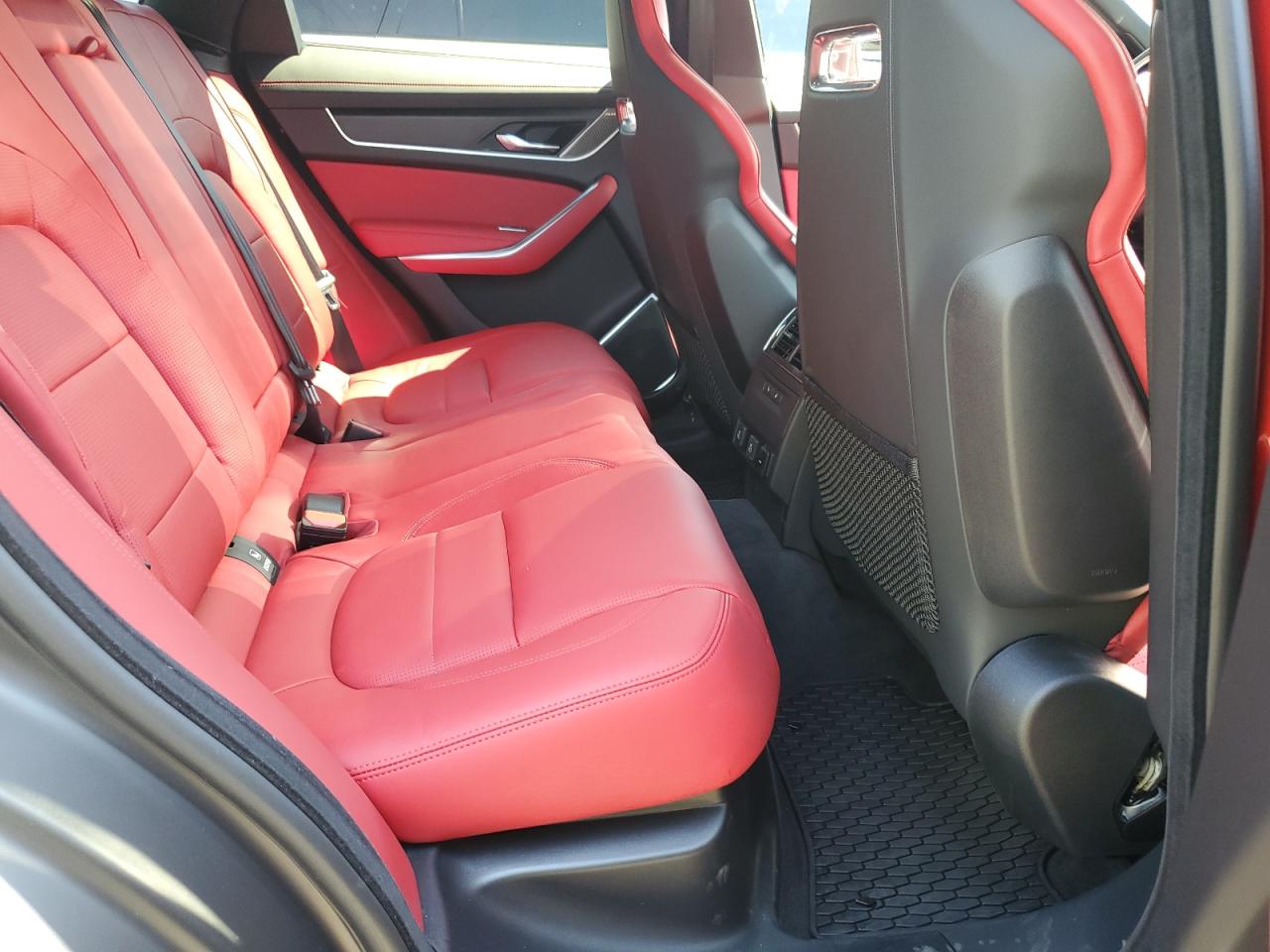 2025 Jaguar F-Pace R-Dynamic S VIN: SADCT2FU2SA750348 Lot: 65182235