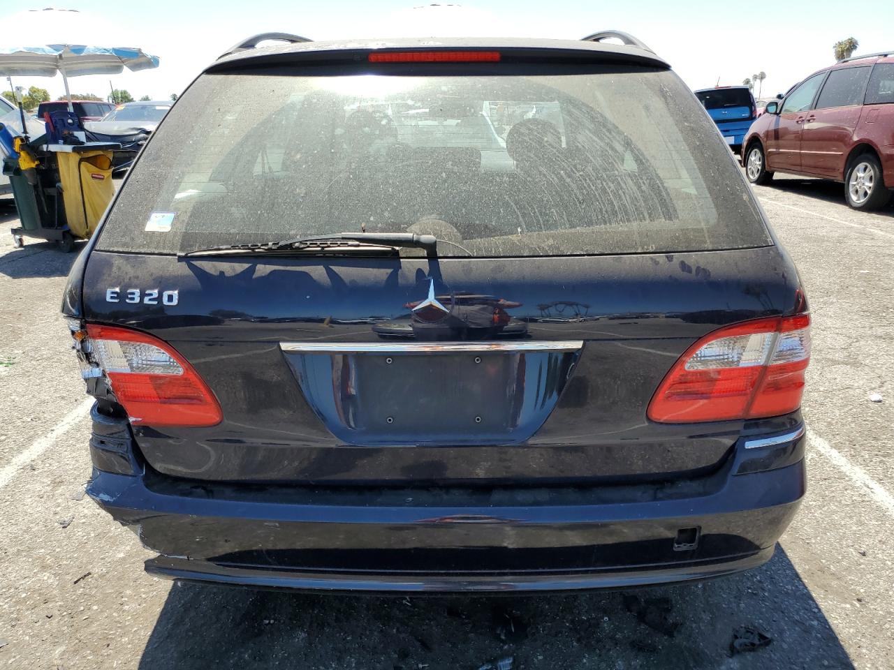 2004 Mercedes-Benz E 320 VIN: WDBUH65J14A447773 Lot: 64327175