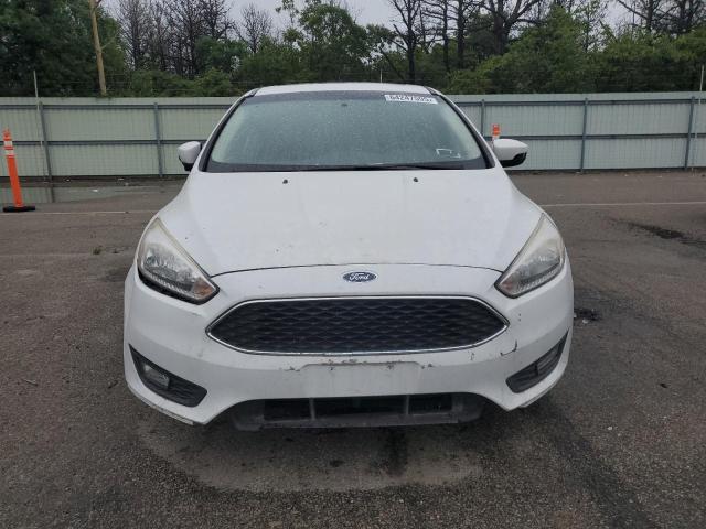  FORD FOCUS 2016 Белы