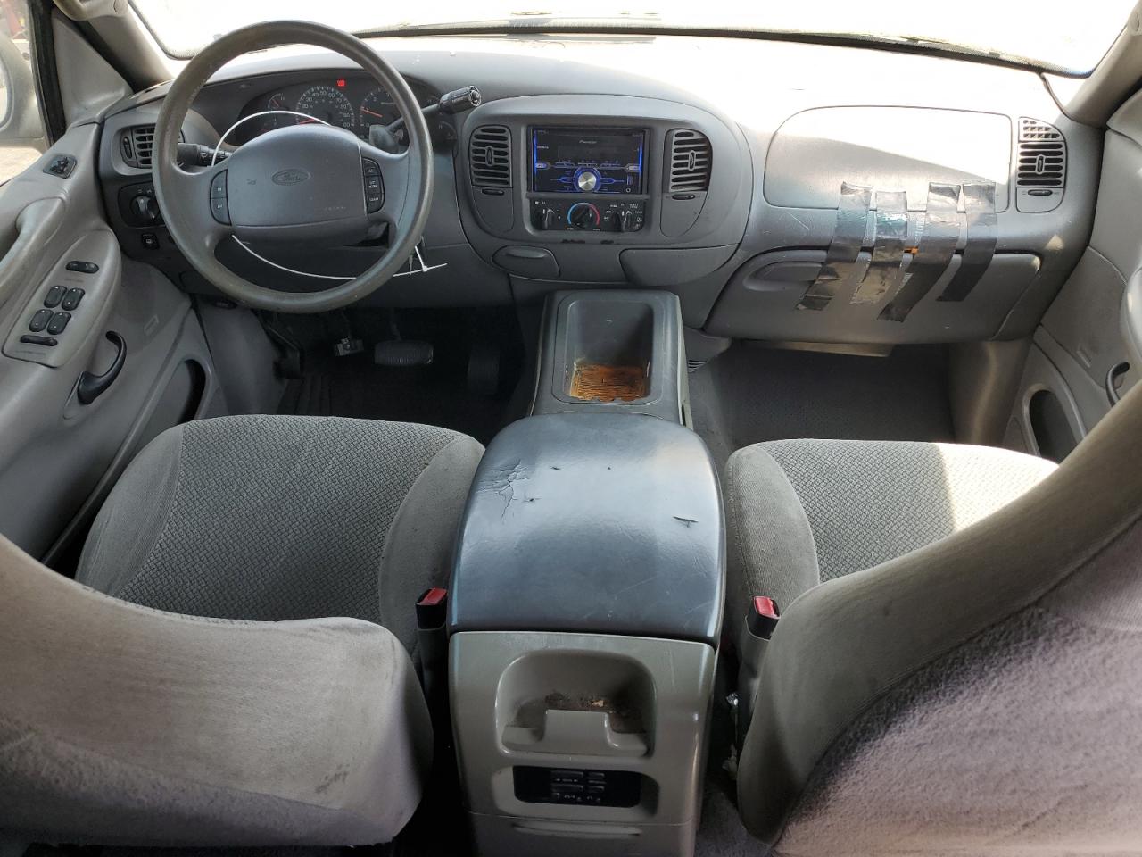 2000 Ford Expedition Xlt VIN: 1FMRU1560YLB04041 Lot: 65178625