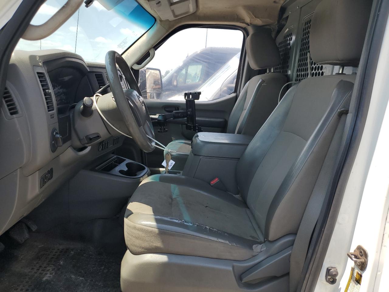 1n6bf0kx0dn106651 1N6BF0KX0DN106651 2013 Nissan Nv 1500
