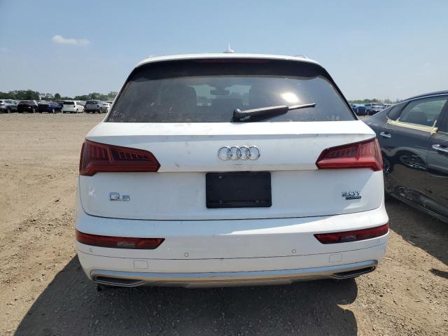  AUDI Q5 2018 Белы