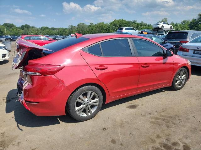  HYUNDAI ELANTRA 2017 Красный