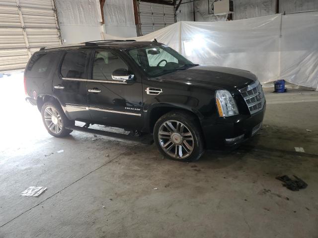 Parquets CADILLAC ESCALADE 2013 Czarny