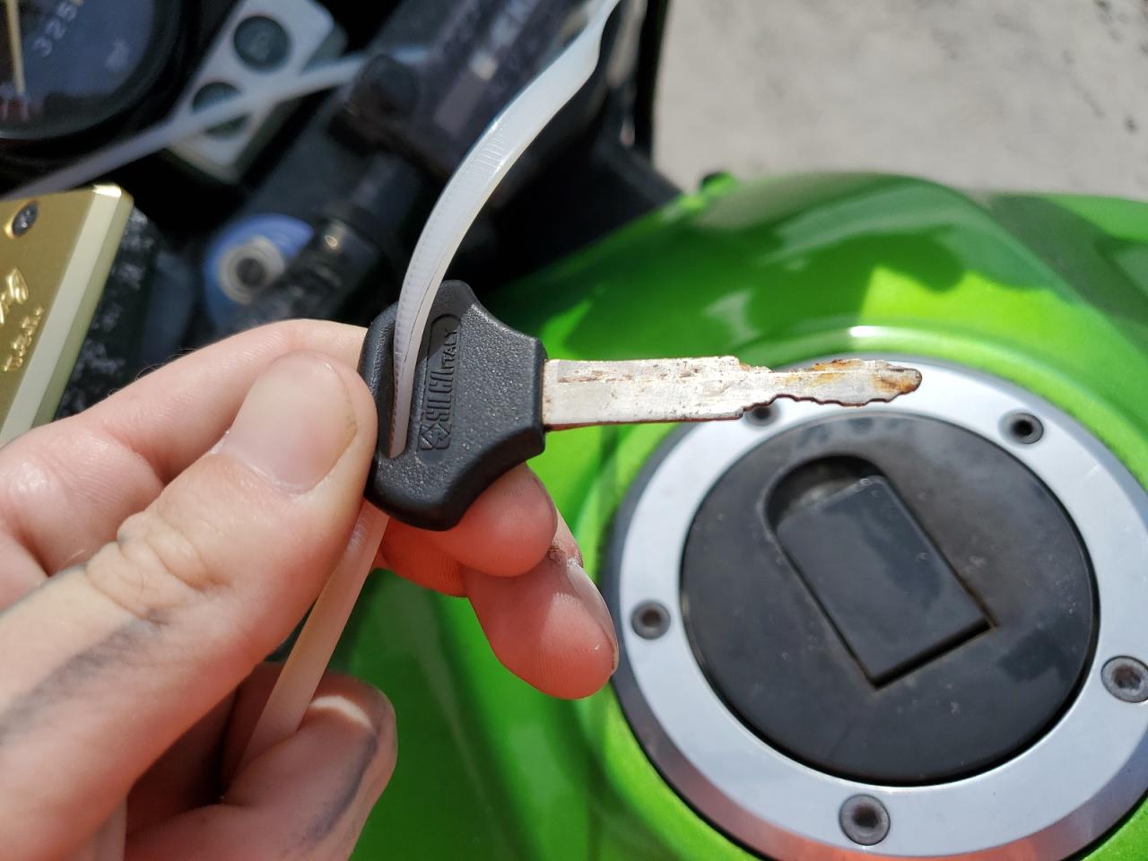 jka2r9a181a001007 JKA2R9A181A001007 2001 Kawasaki Zrx