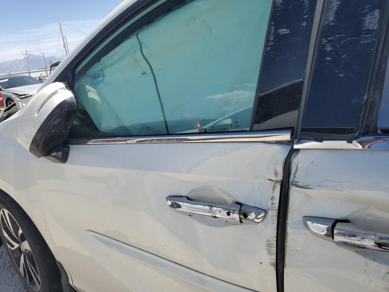 2018 Honda Odyssey Elite VIN: 5FNRL6H94JB035597 Lot: 66160925