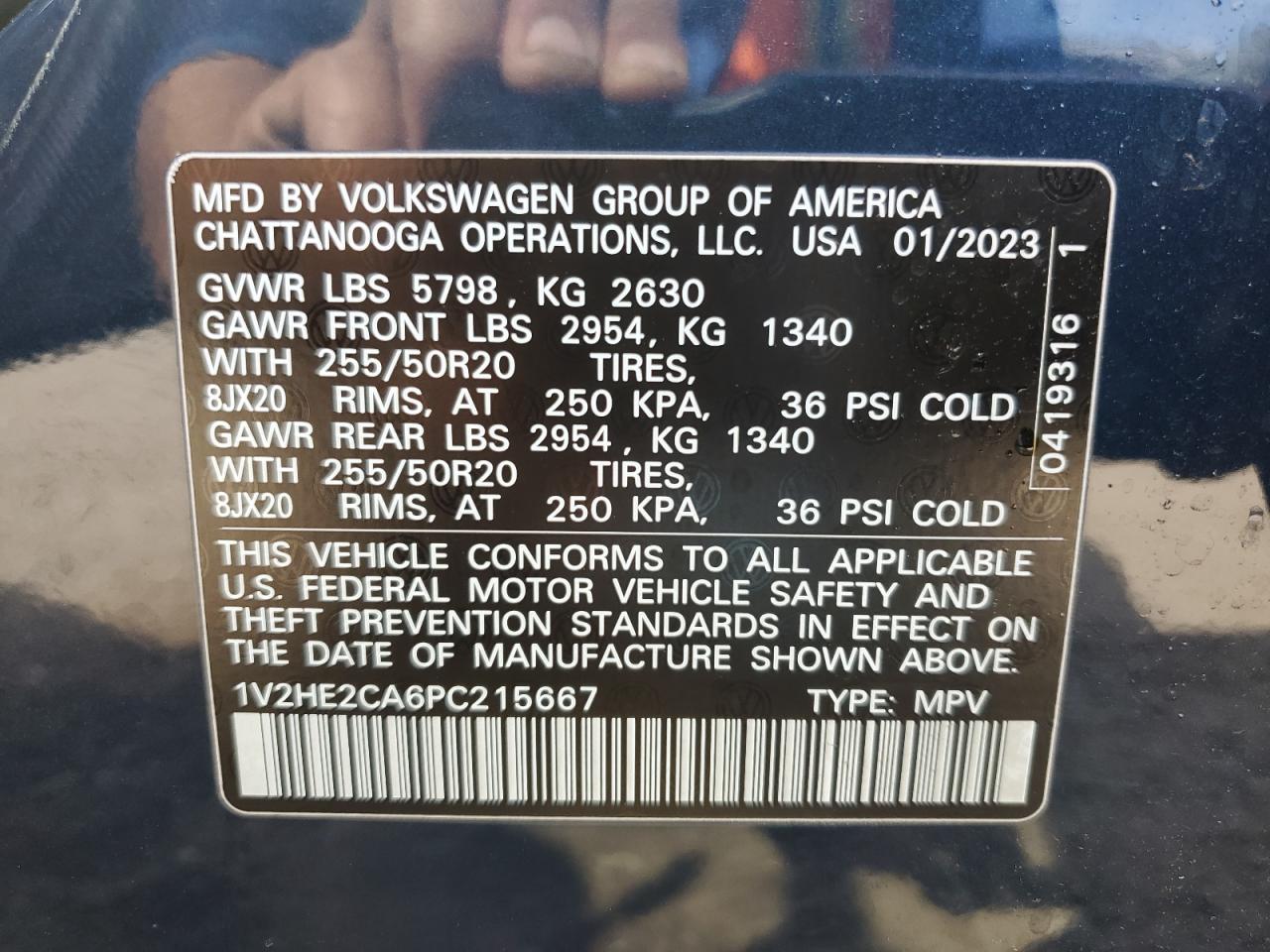 1v2he2ca6pc215667 1V2HE2CA6PC215667 2023 Volkswagen Atlas Cross Sport Se