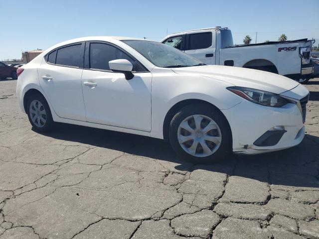  MAZDA 3 2015 White