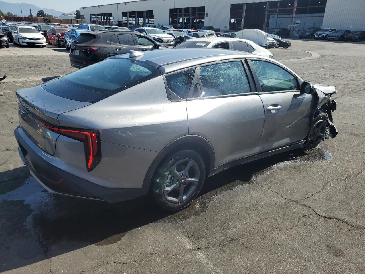 2025 Kia K4 Lx VIN: 3KPFT4DE5SE067881 Lot: 65417775