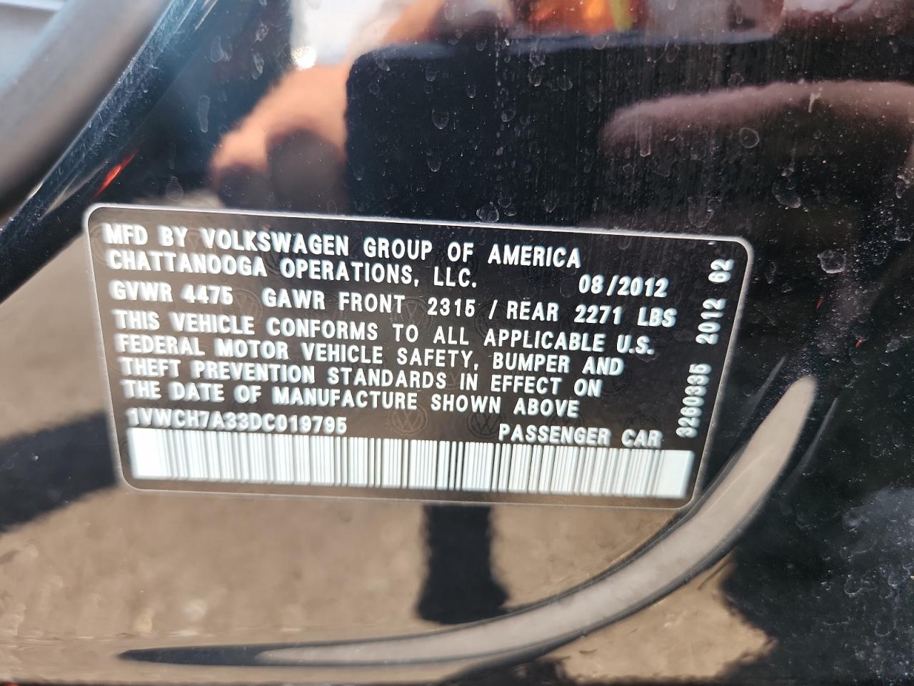 2013 Volkswagen Passat Sel VIN: 1VWCH7A33DC019795 Lot: 64848525
