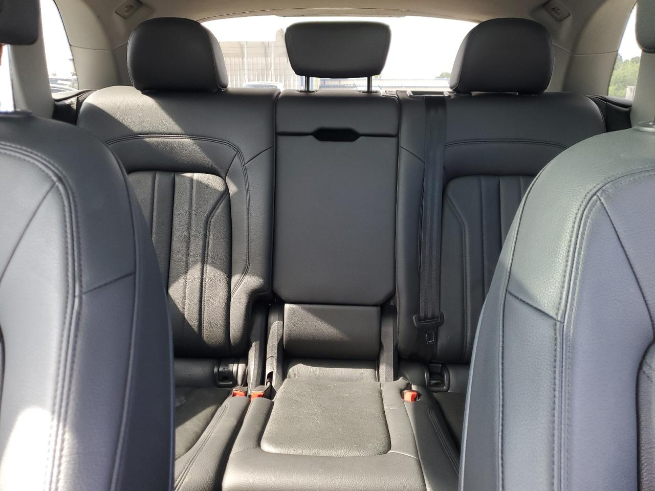 wa1bnafyxj2059098 WA1BNAFYXJ2059098 2018 Audi Q5 Premium Plus