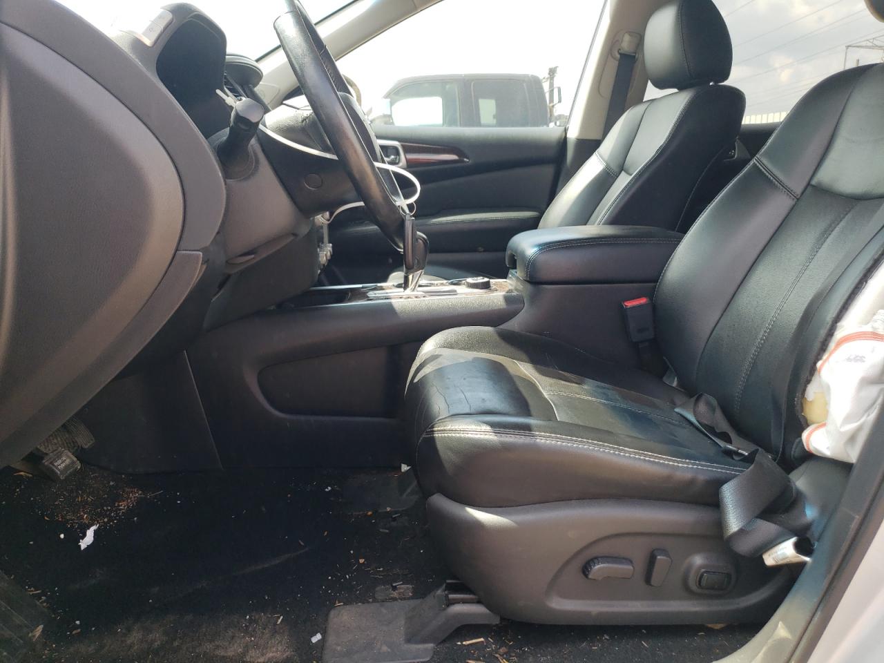 2015 Nissan Pathfinder S VIN: 5N1AR2MM7FC618566 Lot: 64083205