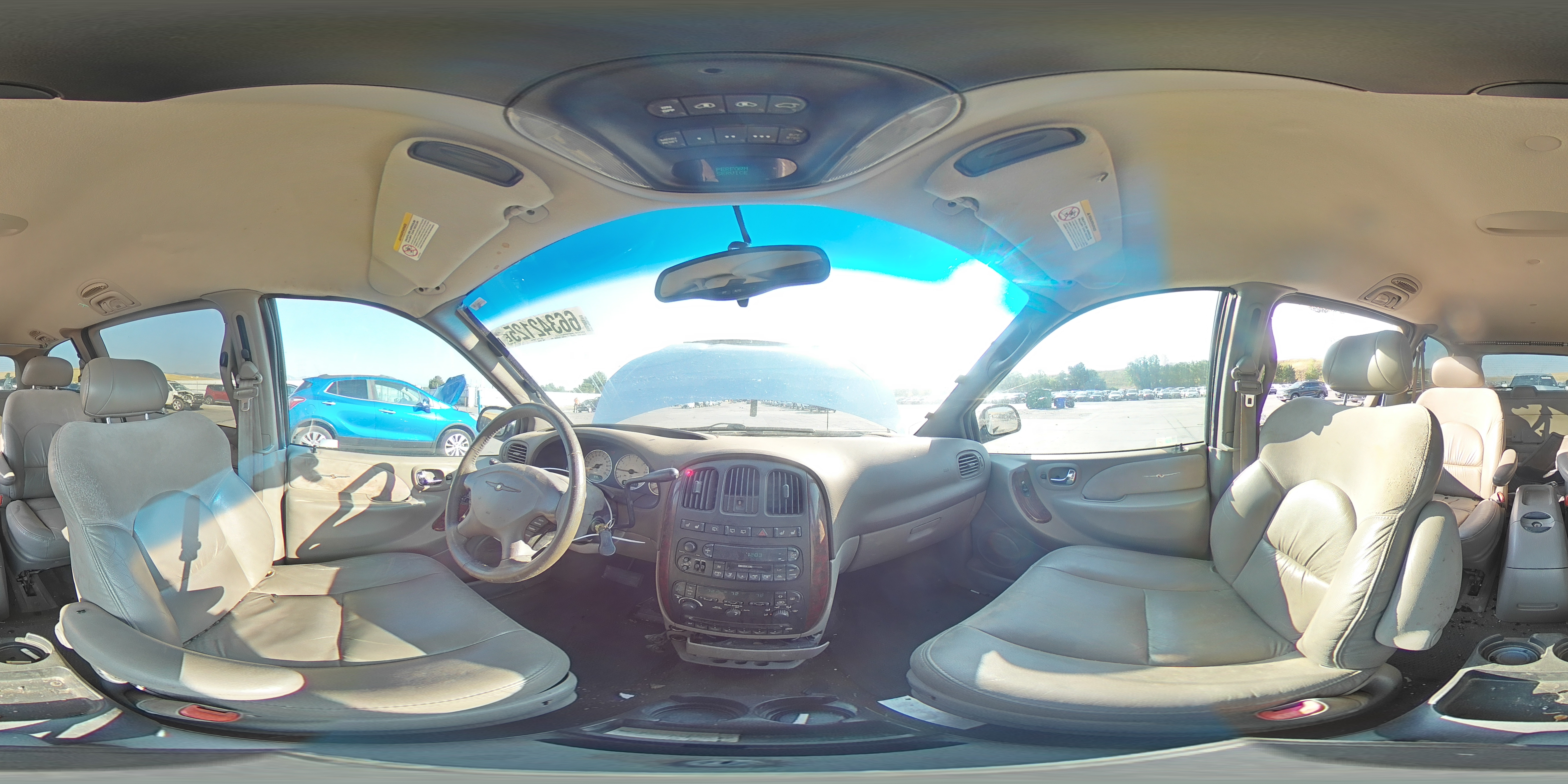 2003 Chrysler Town & Country Limited VIN: 2C8GT64L93R228858 Lot: 66342125